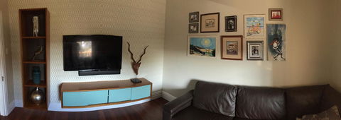 Rowley House - Accommodation QLD 5