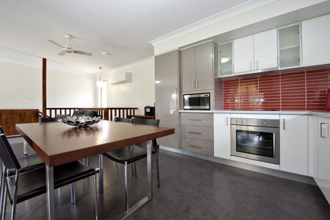Mandalay Holiday Resort And Tourist Park - Accommodation QLD 2