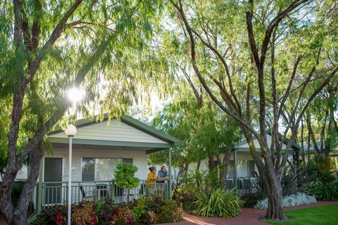 Mandalay Holiday Resort And Tourist Park - Accommodation QLD 4