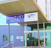Bunbury Hotel Koombana Bay - Accommodation QLD
