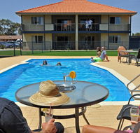 Pinnacles Edge Resort - Accommodation QLD
