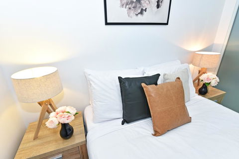 Infinite Apartment Opposite Garden City - Accommodation QLD 8