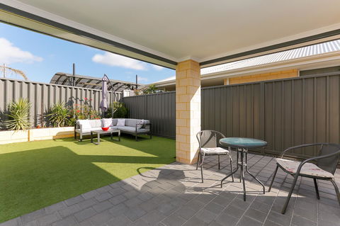 Perth Comfy Stays - Accommodation QLD 12