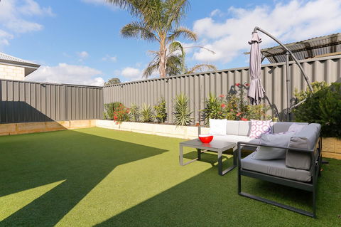 Perth Comfy Stays - Accommodation QLD 7