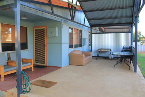 Kestrel Chalets - Accommodation QLD 18