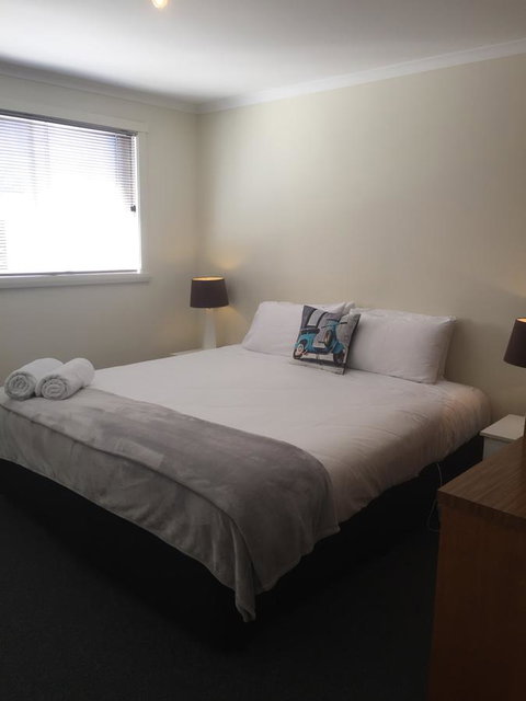 Old Pier Apartments - Accommodation QLD 9