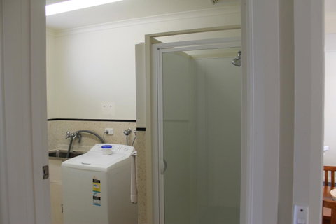 Old Pier Apartments - Accommodation QLD 15