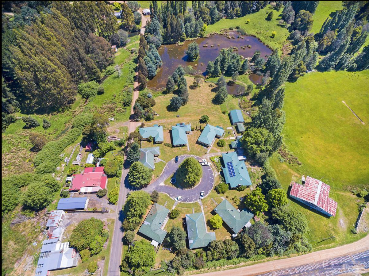 Lachlan TAS Accommodation QLD