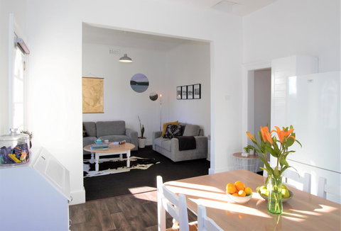 Horlock House - Accommodation QLD 0