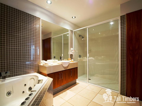 Tall Timbers Tasmania - Accommodation QLD 20