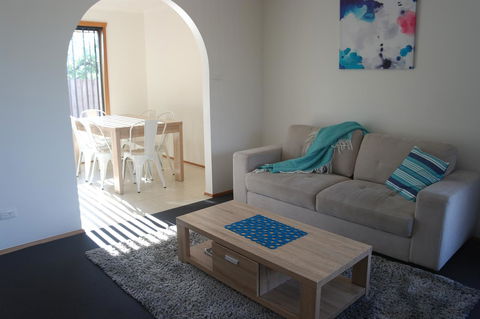 Modern 2 Bedroom Appartment - Accommodation QLD 1