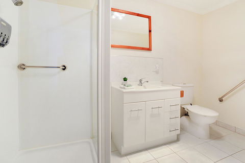 Harvey Farm Lodge - Accommodation QLD 15