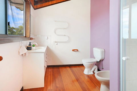 Harvey Farm Lodge - Accommodation QLD 14