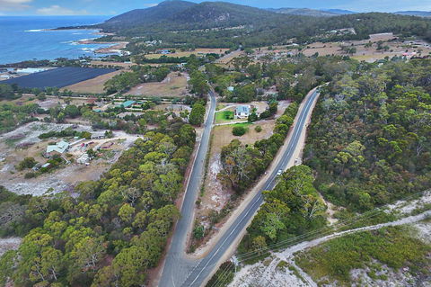 Harvey Farm Lodge - Accommodation QLD 1