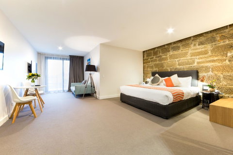 Customs House Hotel - Accommodation QLD 6