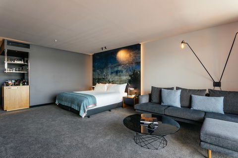 MACq 01 Hotel - Accommodation QLD 31