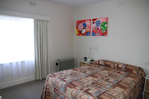 Barclay Motor Inn - Accommodation QLD 37