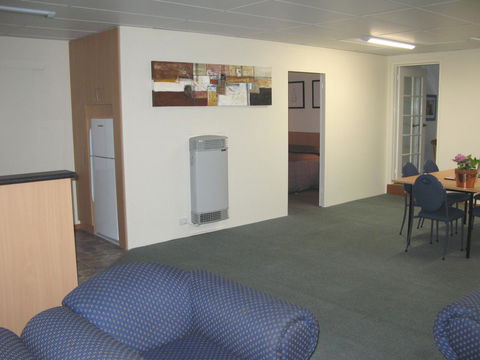 Barclay Motor Inn - Accommodation QLD 27