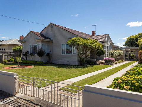 Barclay Motor Inn - Accommodation QLD 3
