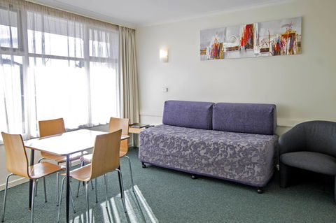Barclay Motor Inn - Accommodation QLD 25