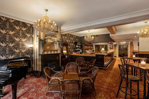 Hadley\'s Orient Hotel - Accommodation QLD 14