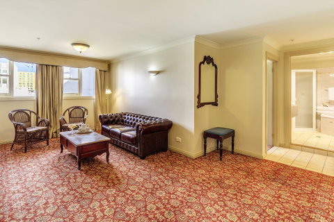 Hadley\'s Orient Hotel - Accommodation QLD 16
