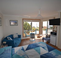 Seascape Beach House - Accommodation QLD