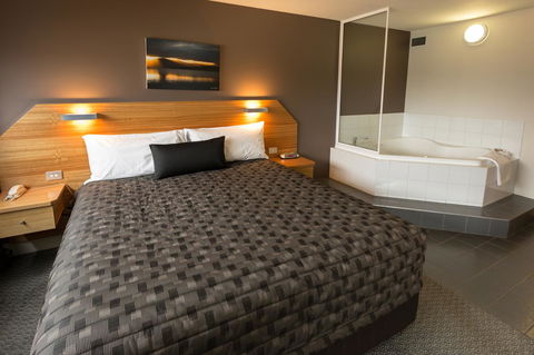 The Old Woolstore Apartment Hotel - Accommodation QLD 29