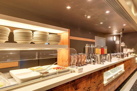 The Old Woolstore Apartment Hotel - Accommodation QLD 4