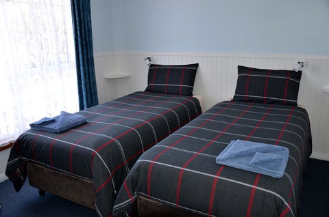 Castaway Holiday Apartments - Accommodation QLD 20