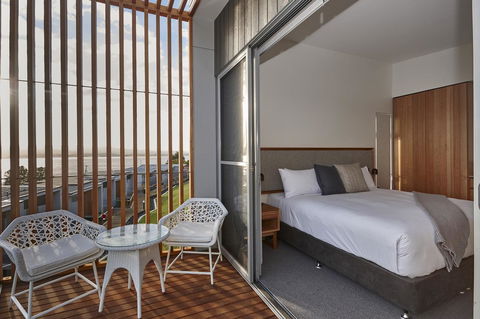 Rosevears Riverview Hotel - Accommodation QLD 16