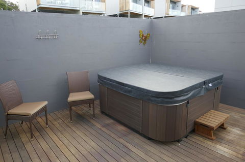 Rosevears Riverview Hotel - Accommodation QLD 2