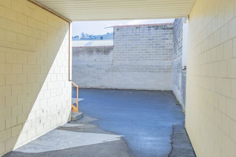 4 Bedroom House - Hobart CBD - Free Parking - Free WIFI - Accommodation QLD 26