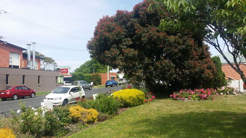 Riverbank Villa - Accommodation QLD 11