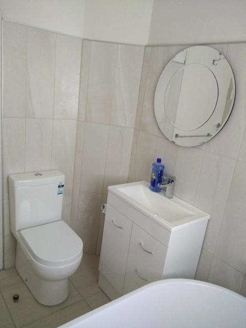 Riverbank Villa - Accommodation QLD 22
