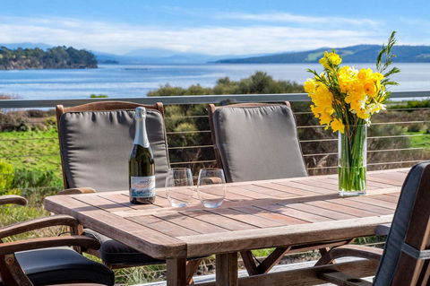 Sunset Bay Escape - Accommodation QLD 26