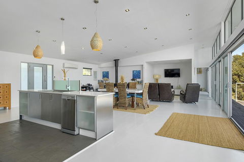 Sunset Bay Escape - Accommodation QLD 20