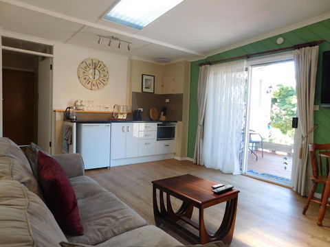 Amble\'a\'While On Tamar - Accommodation QLD 37