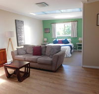 Amble'a'While on Tamar - Accommodation QLD