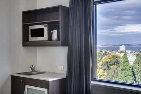 Travelodge Hotel Hobart - Accommodation QLD 3