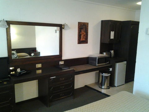 West Coaster Motel - Accommodation QLD 9