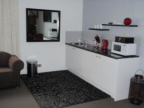 West Coaster Motel - Accommodation QLD 23