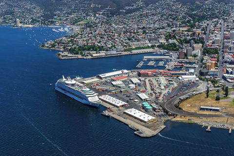 Mantra One Sandy Bay Road - Accommodation QLD 4