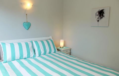 Kingston Beach-House Retreat - Accommodation QLD 15