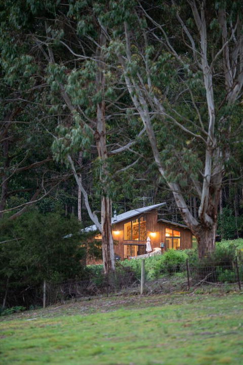 Adventure Bay Retreat Bruny Island - Accommodation QLD 5