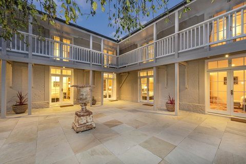 Prospect Country House & Restaurant - Accommodation QLD 29