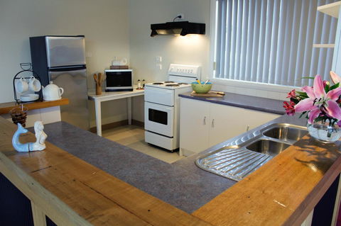 Mermaids Of Bicheno - Accommodation QLD 10