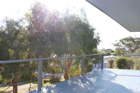 Mermaids Of Bicheno - Accommodation QLD 13