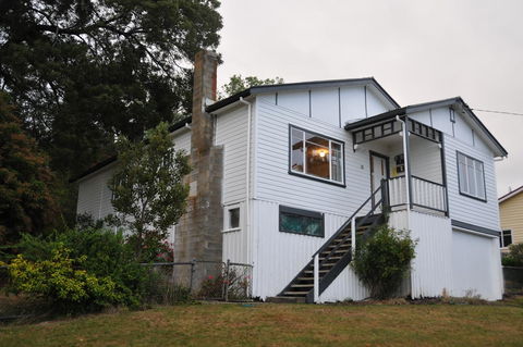 Maydena Chalet - Accommodation QLD 0