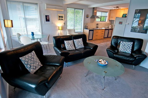 970 Adventure Bay Road - Accommodation QLD 10